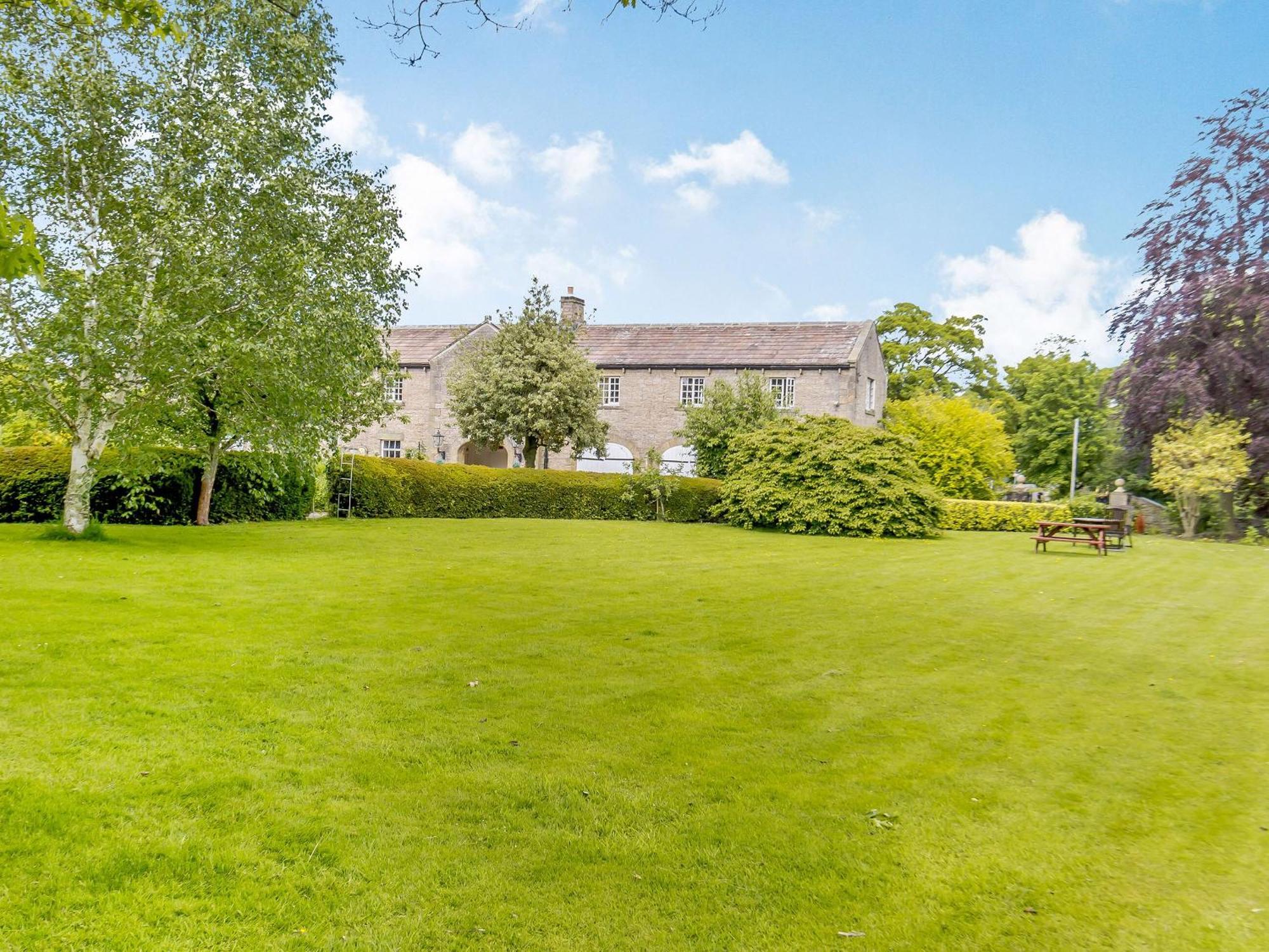 Coach House - E5120 Villa West Burton Eksteriør billede